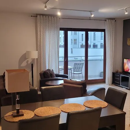 Lägenhet Frog - 2 Bedrooms And Living Świnoujście