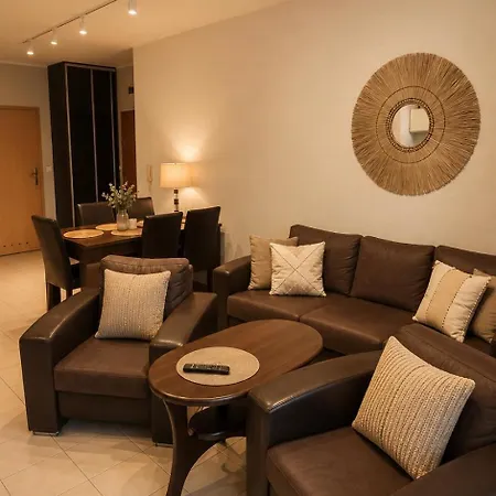 Apartmán Frog - 2 Bedrooms And Living *