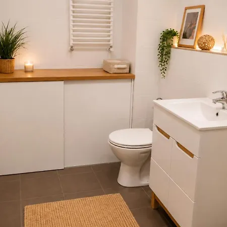 Frog - 2 Bedrooms And Living Świnoujście