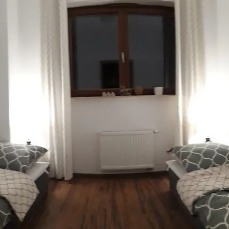 Frog - 2 Bedrooms And Living Lägenhet