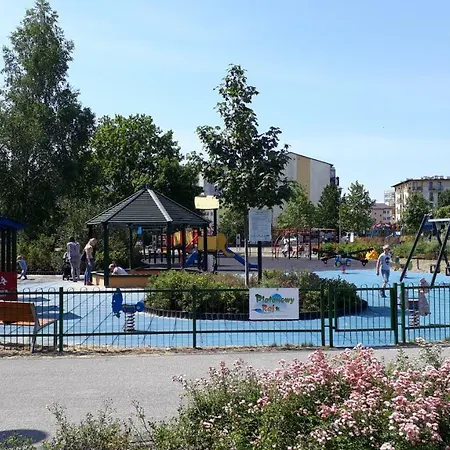 Frog - 2 Bedrooms And Living Świnoujście